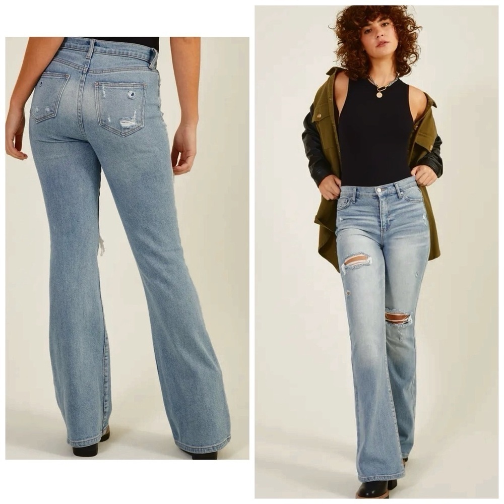Altar’d State Galveston Women’s Medium Wash Flare Jeans Sz 31